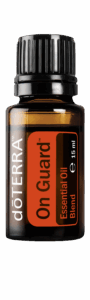 Mieszanka olejków eterycznych On Guard doTERRA w szklanej buteleczce 15 ml na białym tle